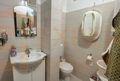 Apartament cu 3 camere semidecomandat în Peninsula - 15