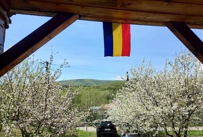 Teren de 1400 mp, în Gârbova - 2