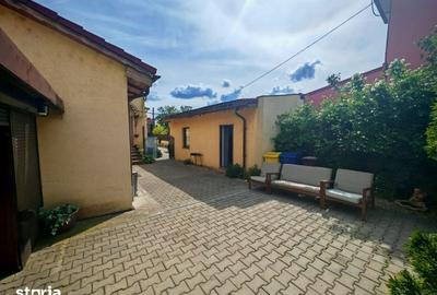 Casă cu 6 camere cu Teren 586 Mp în Central