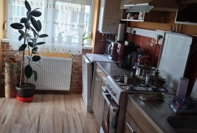 Apartament 3 camere in mv1 de vanzare - 8