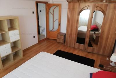 Vanzare 2 camere - Imobiliare MAXICONFORT - 3