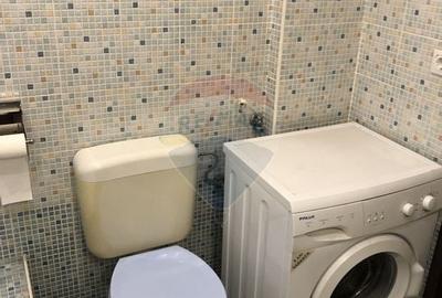 Garsoniera decomandata, vedere catre Dambovita, Unirii- bloc fara risc - 9