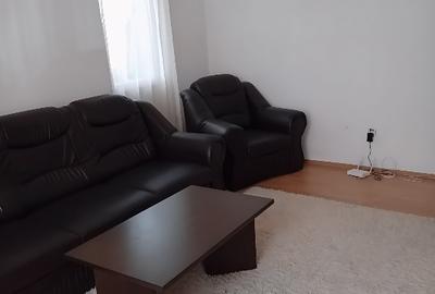 Apartament cu 2 camere decomandat în Răcădău - 2