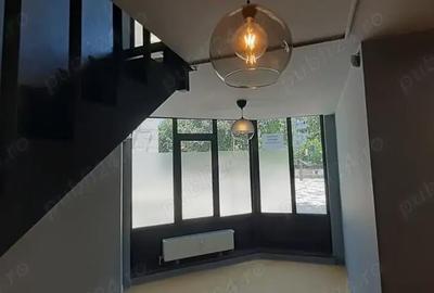 Spațiu comercial, de 96 mp, în Decebal - 3