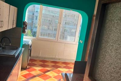 Apartament cu 3 camere semidecomandat în Central - 7