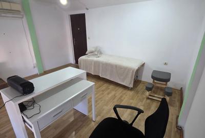 Spațiu comercial, de 17 mp, în Central - 2