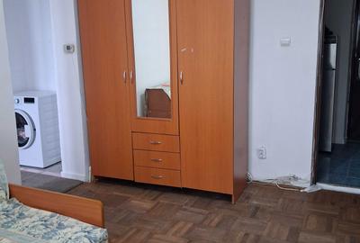 Apartament cu 2 camere nedecomandat în Central - 1