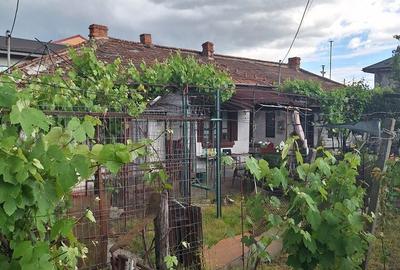 Casă cu 4 camere în Central - 2