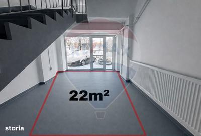 Spațiu comercial, de 28 mp, în Central - 4