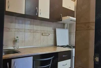 Garsonieră decomandată în Țiglina 1 - 4