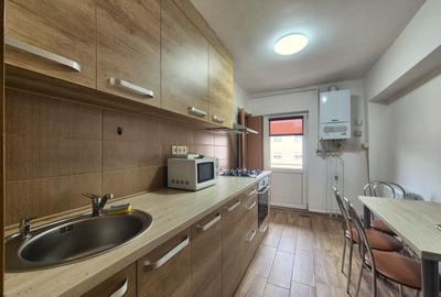 Apartament cu 3 camere decomandat în Bartolomeu - 3