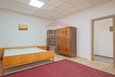 Apartament cu 3 camere decomandat, mobilat în Dârste - 23