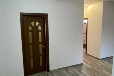 Garsonieră, mobilată în Km 4 - 2