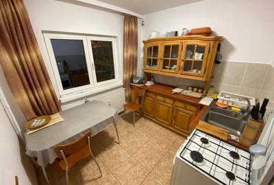 Apartament cu 3 camere decomandat, mobilat în Turda - 3