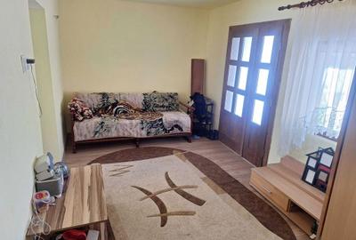 Casă cu 3 camere în Tăgădău