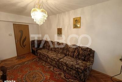 Apartament cu 3 camere semidecomandat în Ampoi 1 - 12