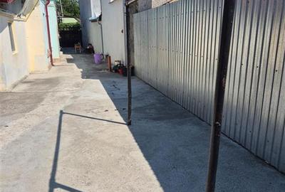 Casă cu 4 camere cu Teren 305 Mp în Central - 2