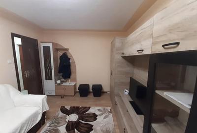 Apartament cu 2 camere decomandat în Borhanci - 2