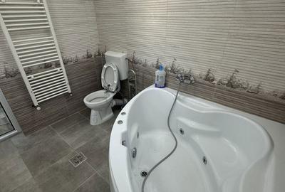 Casă cu 4 camere în Băbeni - 2