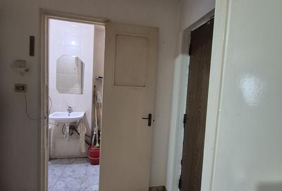 Garsonieră decomandată, mobilată în Theodor Pallady - 11