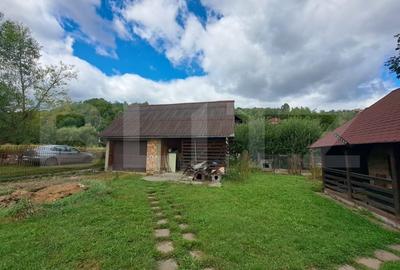 Casa 330 m? - teren 1210 m? - ideala pentru locuinta sau pensiune - 3