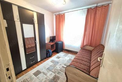Vanzare apartament 2 camere semidecomadat zona Florilor str. Mimozei Vanzare apartament 2 camere semidecomadat zona Florilor str. Mimozei - 2
