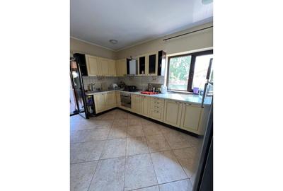 REV2004235 Vila 4 camere Cornetu - 3