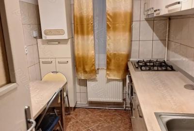 Inchiriez apartament 2 camere semidecomandate, etaj 8, zona Rahovei - 1