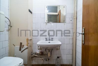 1 Mai nr. 29, 3 camere, 4/10, bloc stradal, c-tie 1980, bucatarie mare, 2 bai - 10