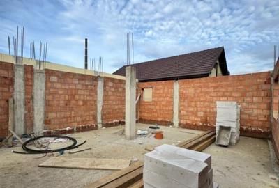 Duplex de vanzare, 124 mp, la rosu - 2