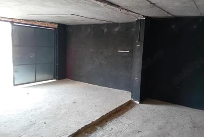 Spațiu comercial, de 30 mp, în Central - 1