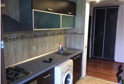 Proprietar, inchiriez apartament 3 camere mobilat lux doar pentru 3 fete studente - 2
