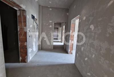 Apartament cu 3 camere decomandat în Mihai Viteazul - 3