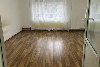 Casă cu 4 camere cu Teren 247 Mp în Central - 4