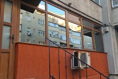 Apartament cu 3 camere decomandat în Autogară - 1