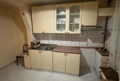 Apartament cu 3 camere decomandat în Tomis Nord - 1