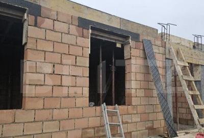 Casa 129mp utili, 500 mp, incalzire in pardoseala, Sanpetru - 2