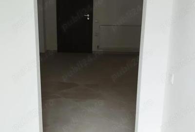 Spațiu comercial, de 36 mp, în Central - 1