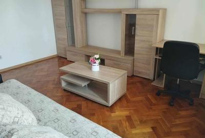 Apartament cu 2 camere decomandat în Central - 2