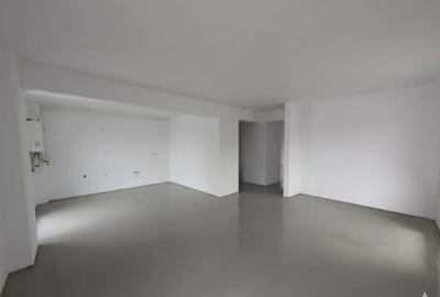 Apartament cu 4 camere semidecomandat în Florești - 2