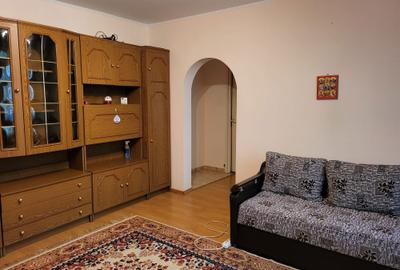 Apartament cu 2 camere semidecomandat în George Enescu