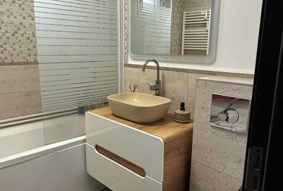 Apartament cu 3 camere semidecomandat în Crângași - 2