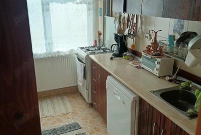 Vand apartament, etaj 1,zona centrala - 2