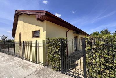 Casă cu 5 camere cu Teren 482 Mp în Central