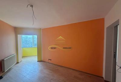 Apartament cu 3 camere decomandat în Narcisa - 11
