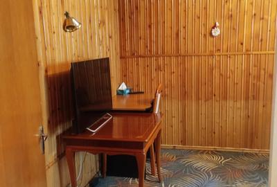 Apartament cu 3 camere decomandat, mobilat în Drumul Taberei - 8