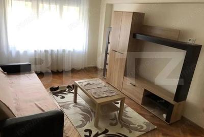 Apartament cu 2 camere, zona Tudor - 4