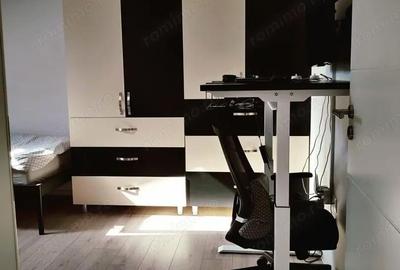 Apartament cu 3 camere decomandat în Girocului - 8