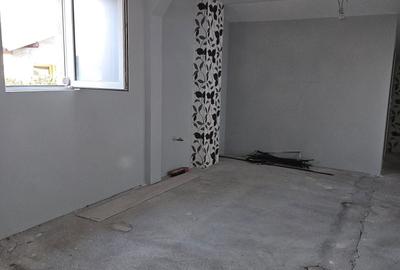 Casă cu 4 camere în Central - 4