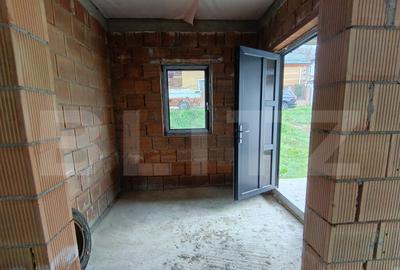 Casa cu 3 dormitoare ?i garaj in suprafa?a de 180 mp - 19